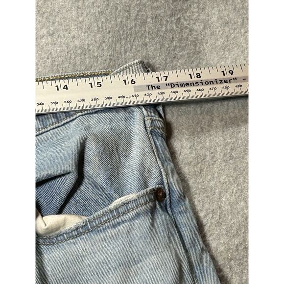 Levis 501 Jeans Women W33 L32 Button Fly Light Blue Denim Slight Taper - Picture 5 of 16